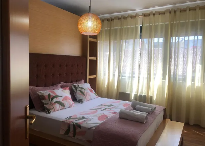 Grand Lth Appartement Tirana