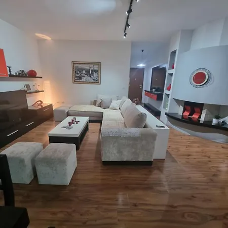 Grand Lth * تيرانا